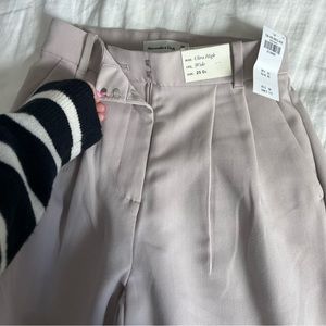 NWT Abercrombie Sloane Trousers